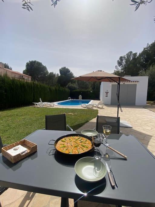 Villa Caramonte, En Costa Dorada Les Tres Cales Экстерьер фото