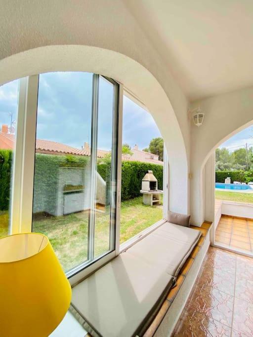 Villa Caramonte, En Costa Dorada Les Tres Cales Экстерьер фото