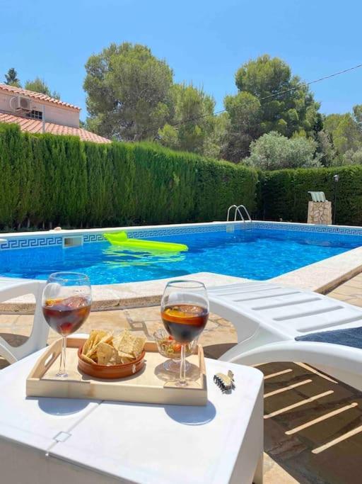 Villa Caramonte, En Costa Dorada Les Tres Cales Экстерьер фото