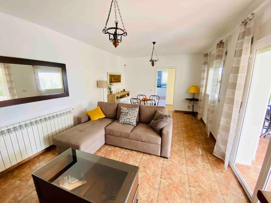 Villa Caramonte, En Costa Dorada Les Tres Cales Экстерьер фото