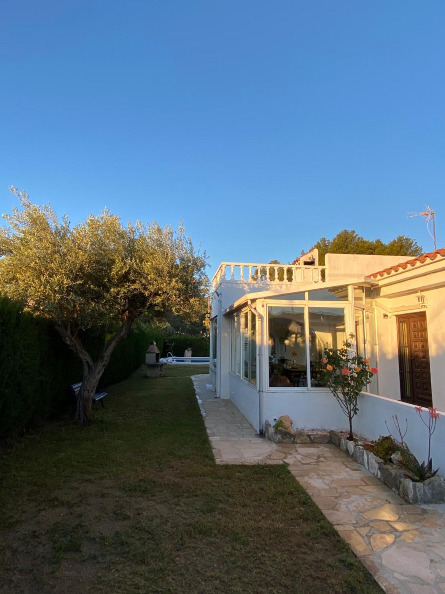 Villa Caramonte, En Costa Dorada Les Tres Cales Экстерьер фото
