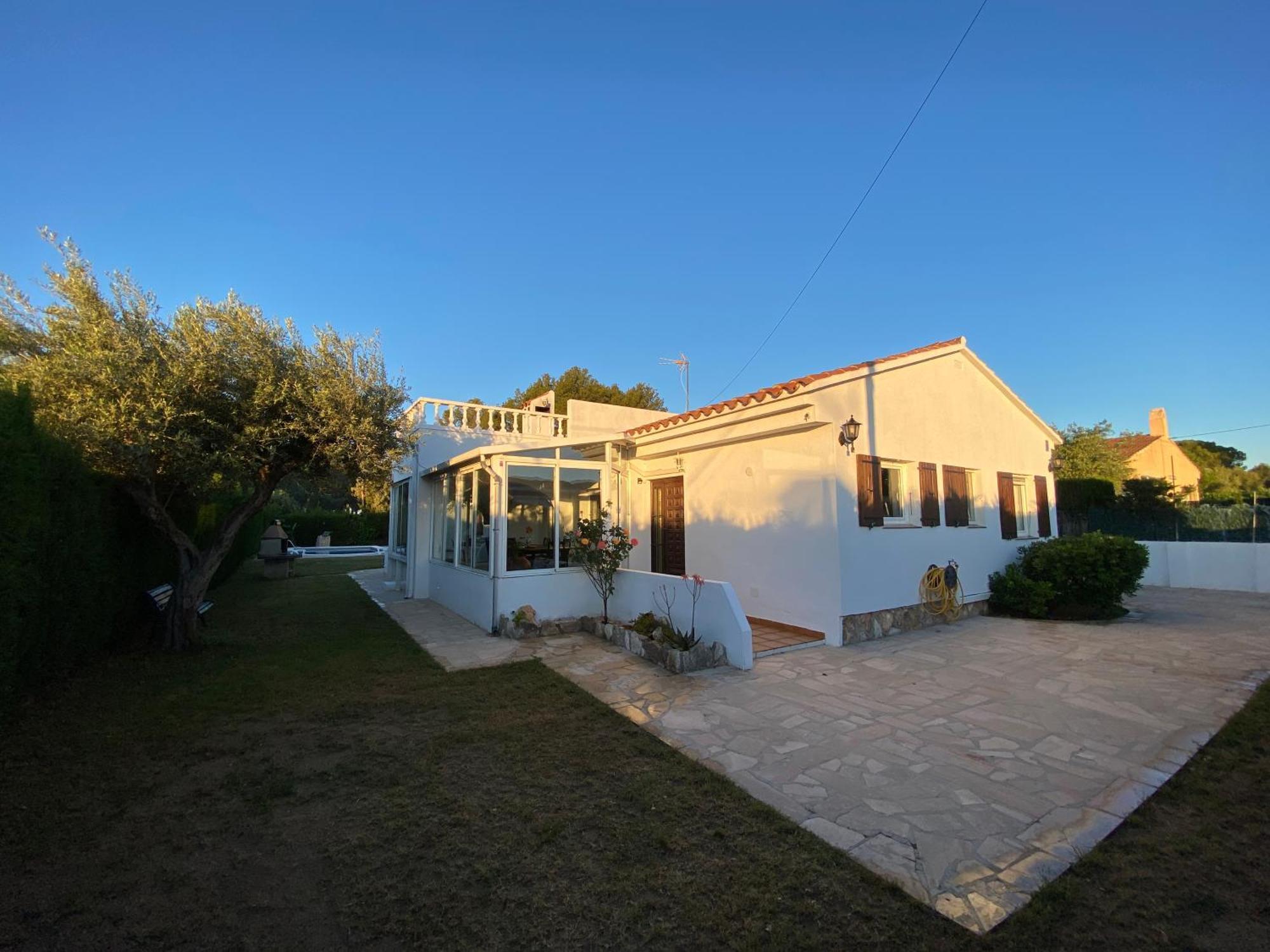Villa Caramonte, En Costa Dorada Les Tres Cales Экстерьер фото